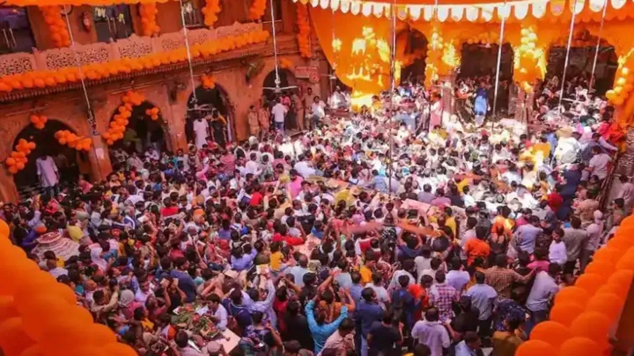 Divine Vrindavan Getaway Divine Vrindavan Getaway