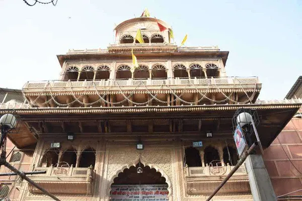 Divine Vrindavan Getaway Divine Vrindavan Getaway