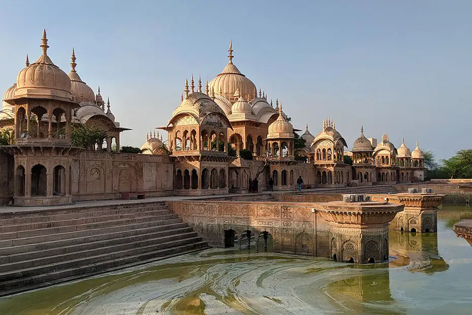 Kusum Sarovar and Radha Kund Kusum Sarovar and Radha Kund